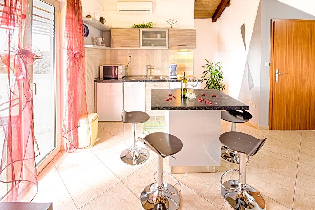 Apartmani Rita Milna  Δωμάτιο φωτογραφία